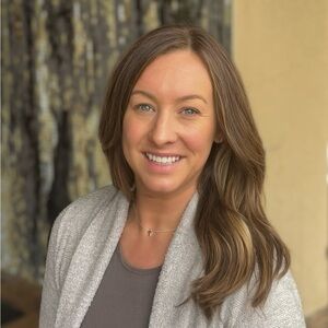 Meet your Posher, Kristina